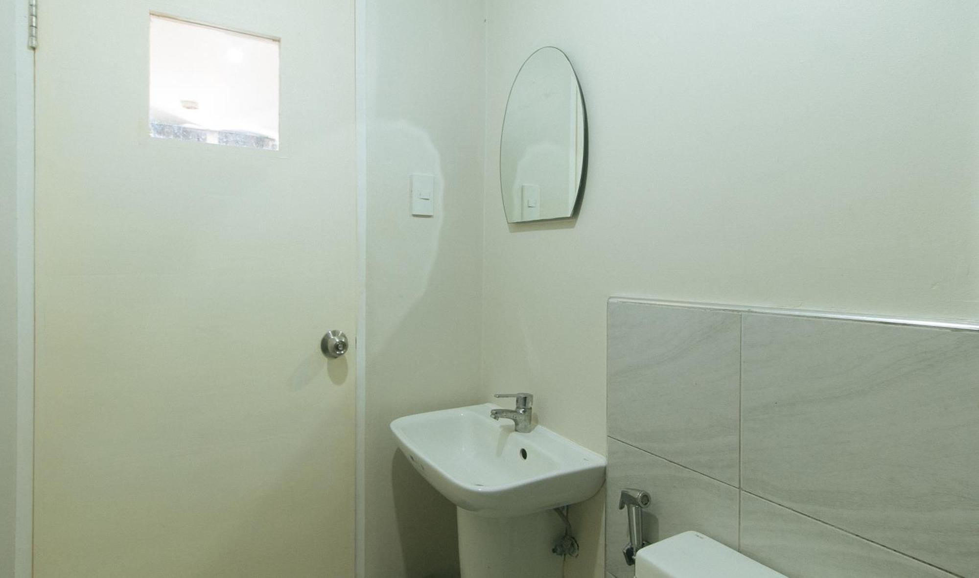 59 Xavierville By Reddoorz Cubao Exterior foto